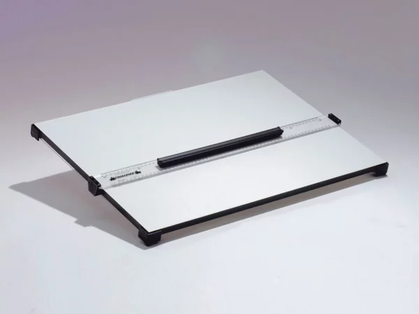 Art Discount: Clearance Prices on Blundell Harling Drawing Boards