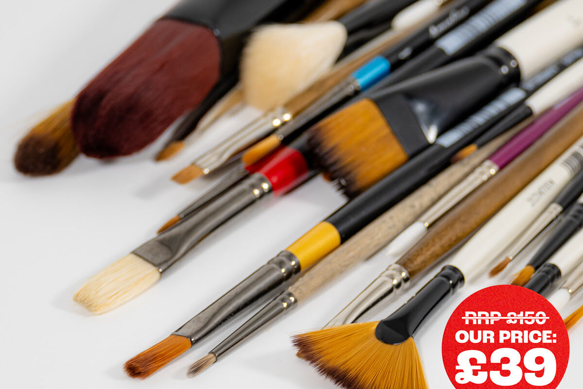 Art Discount: 40 mixed Daler-Rowney brushes plus one Graduate XL brush – now available for 74% off RRP