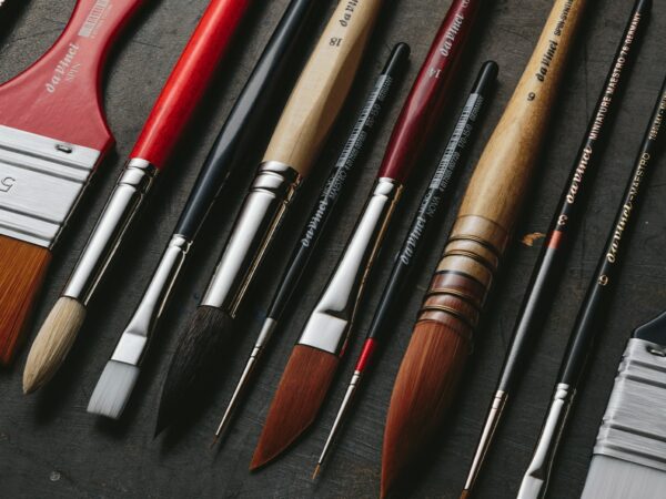 Jacksons Art: Da Vinci Brushes Sale