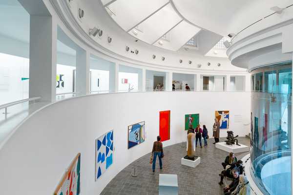 Tate St Ives gallery overlooking Porthmeor Beach Cornwall