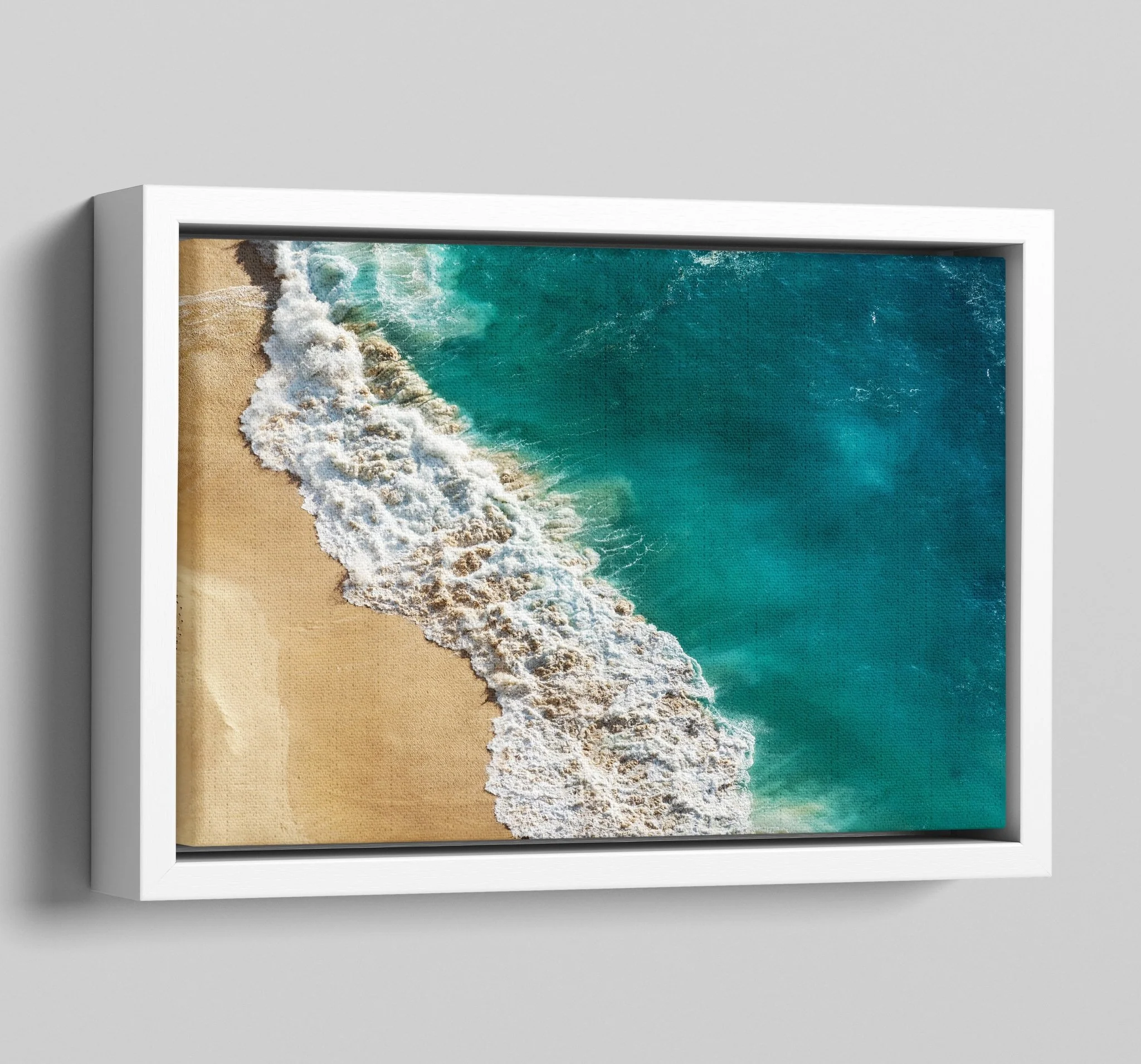 Floating frame for canvas