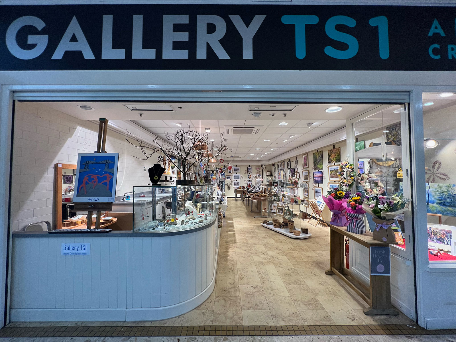 Gallery TS1 Middlesbrough local artists Hill Street