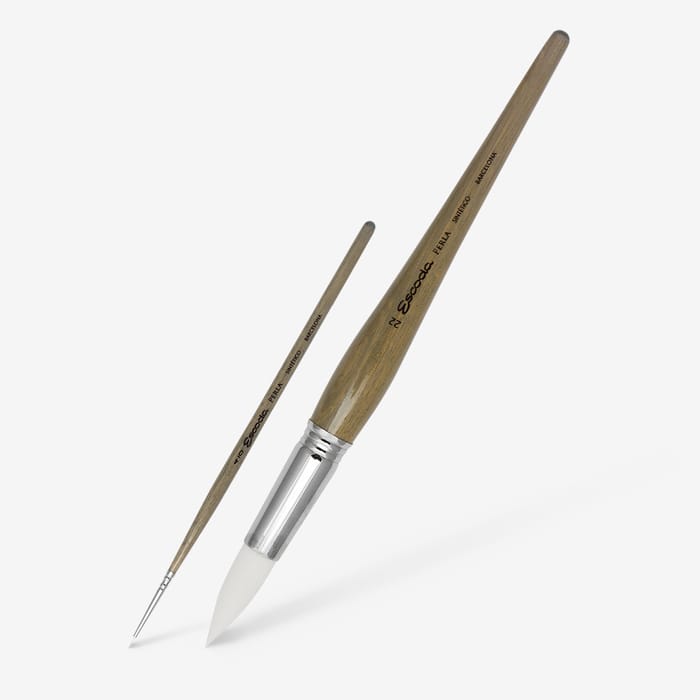 Escoda Perla or Princeton Velvet Touch Synthetic Brush